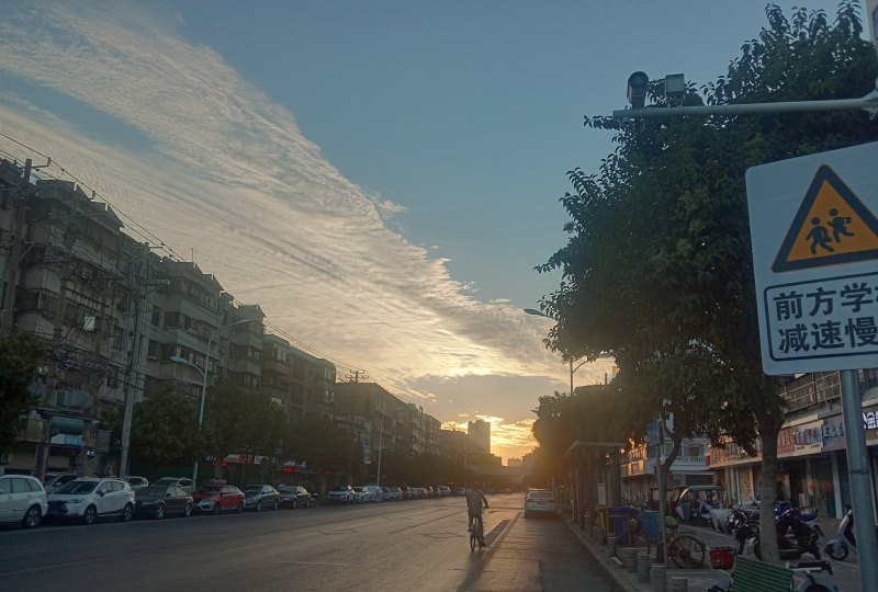 阜阳小吃一条街最繁华的地方，阜阳名小吃美食推荐店在哪个位置啊