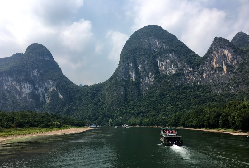 河池凤山有哪些旅游景点_凤凰古城出发去哪里玩